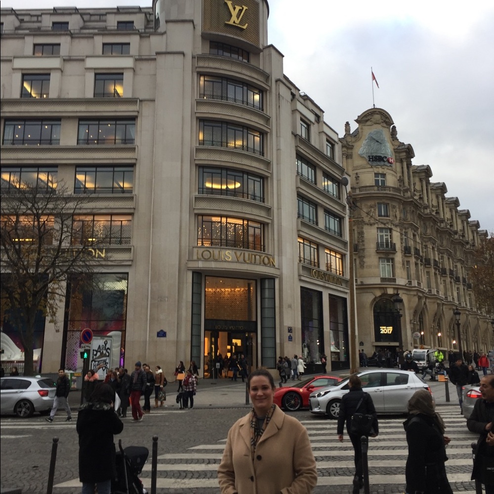 Meet your Posher, Allison